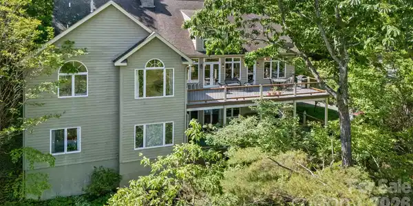 25 Windsong Drive
