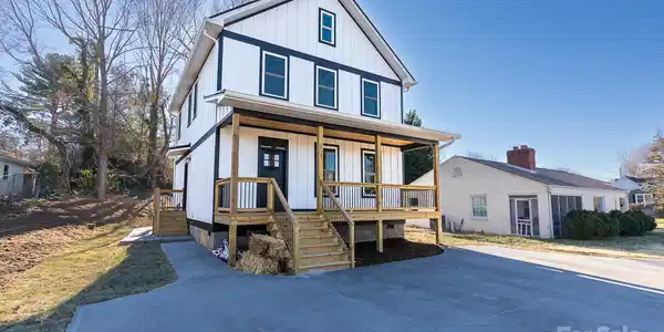 71 Oakley Road