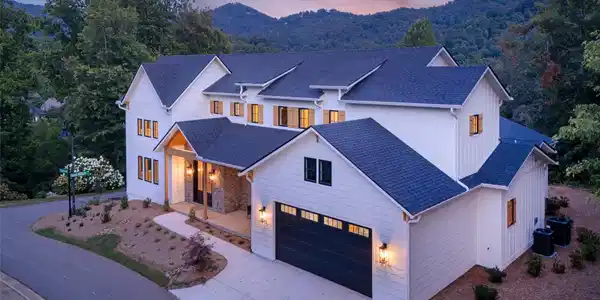 11 Magnolia View Trail