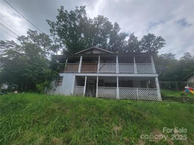 352 Welch Street