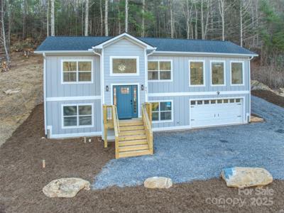 957 Bee Tree Road