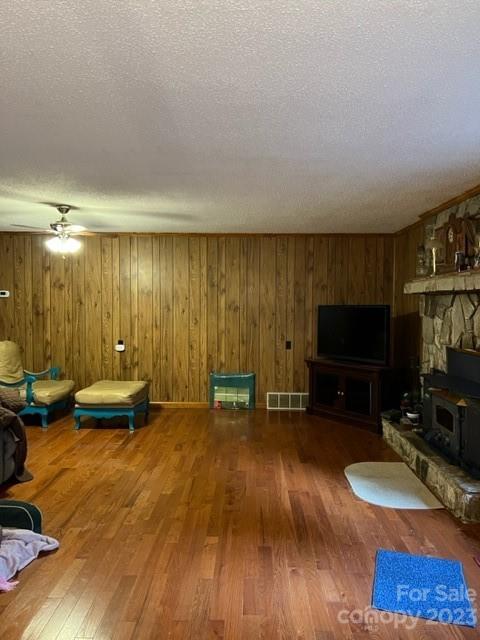 Image 4 Image 4