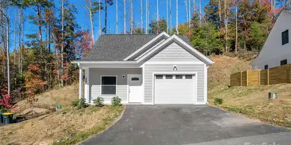 136 Northbend Drive