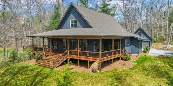 628 Brush Creek Road
