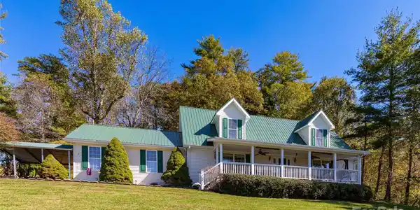 15 Vision Hill Drive