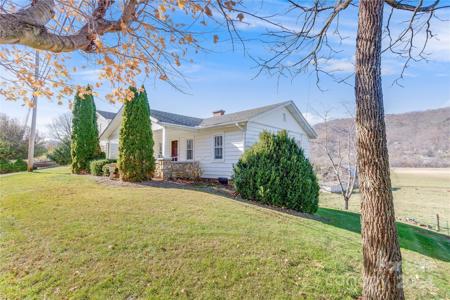 3836 and 3838 Pisgah Drive