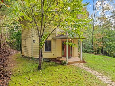630 Rustic Heights Road