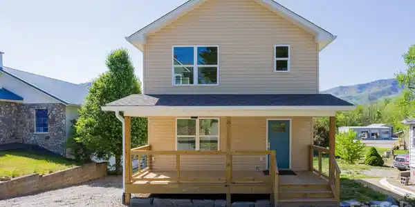 46 Vance Avenue