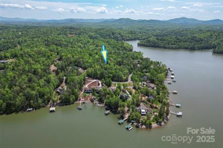 305 Captains Drive