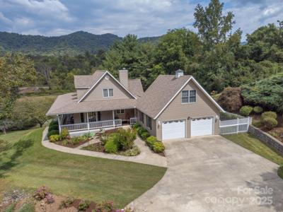 26 Horseshoe Trail