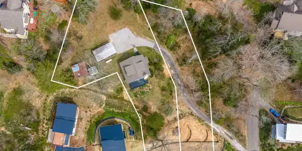 15 Woodbine Road