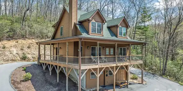 3171 East Fork Road