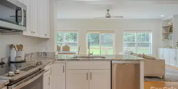 Image 4 Image 4