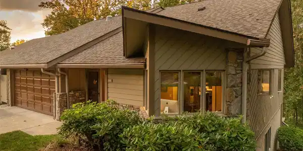 1302 Timber Trail