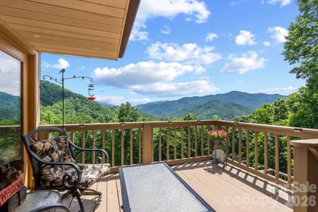 60 Little Creek Drive