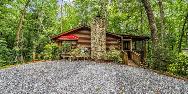116 Chalet Road
