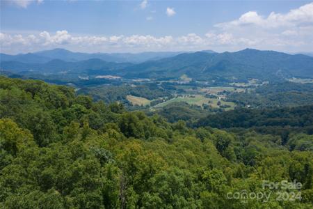8 Lots Frontier Way
