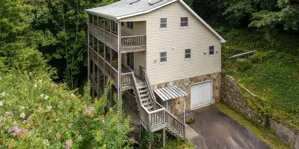 94 Marcellina Drive