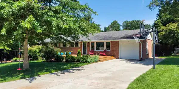 217 S Hillandale Drive