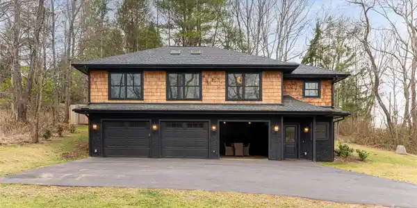 19 Graveyard Road