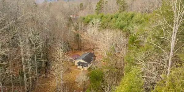 380 Buttercup Lane