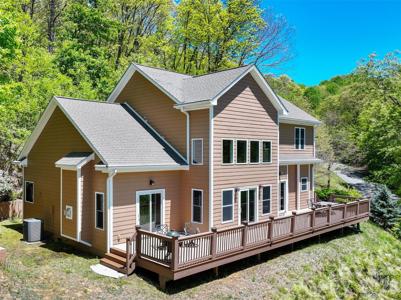 1033 Presidential Drive