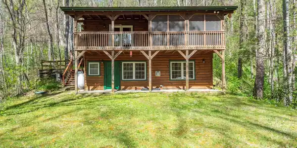 196 Friar Tuck Lane