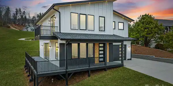 16 Lawson Ridge Road