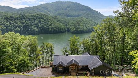 192 Lakeview Trail