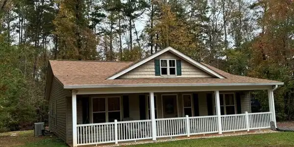 369 Pinecrest Circle