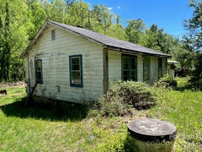 4938 Hwy 90 Road