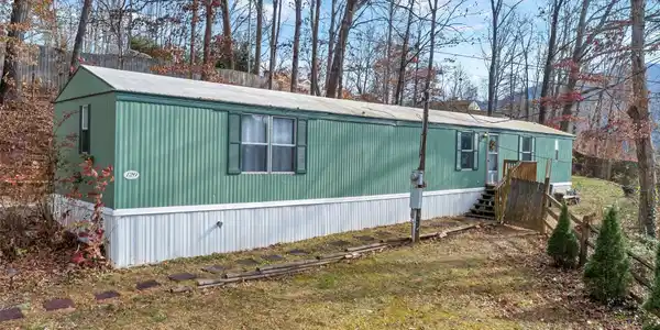 120 Red Road