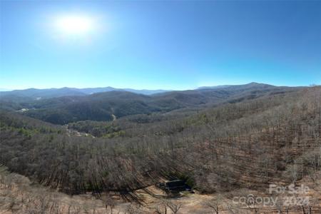 99999 Willow Creek Road