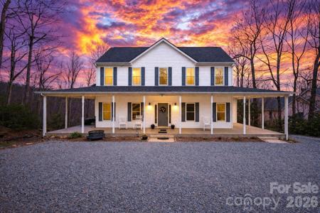 11 Starlight Drive