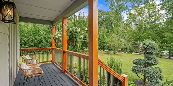 Image 4 Image 4