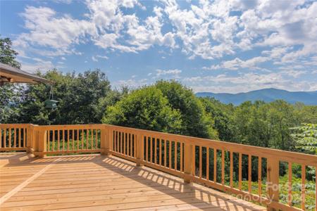 931 Scenic Circle
