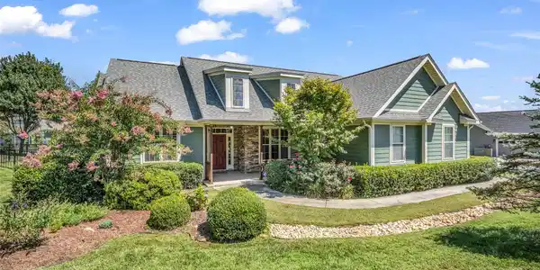 17 Black Iron Lane