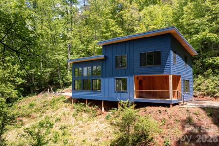 83 Mount Airy Road