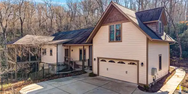 829 Kelly Mountain Road