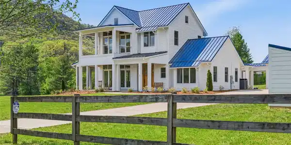 5 Sweetgrass Lane