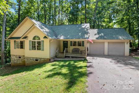 38 Leatherwood Drive