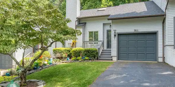 211 Cheyenne Court