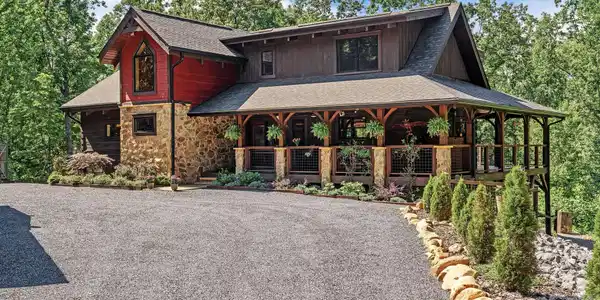 745 Mossy Oak Trail