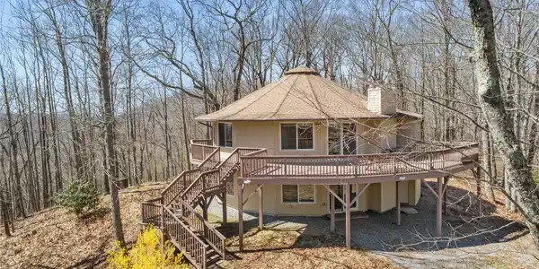64 Hickory Forest Lane