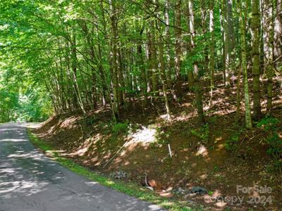 000 Lake Park Drive