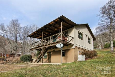70 Apple Blossom Lane