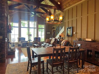 47 Creekside Way