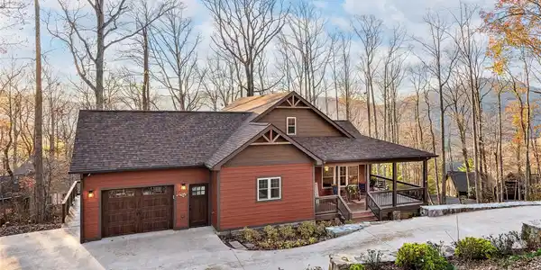 501 Sugar Maple Lane