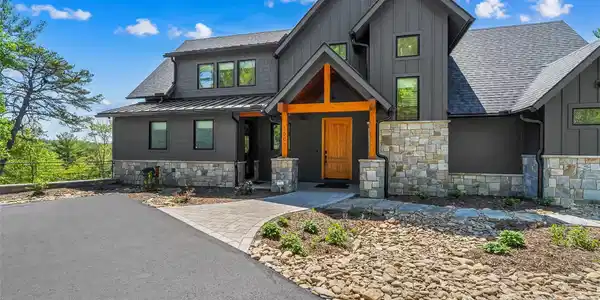 1503 Black Forest Drive