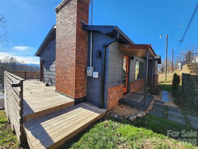 113 Hillside Street